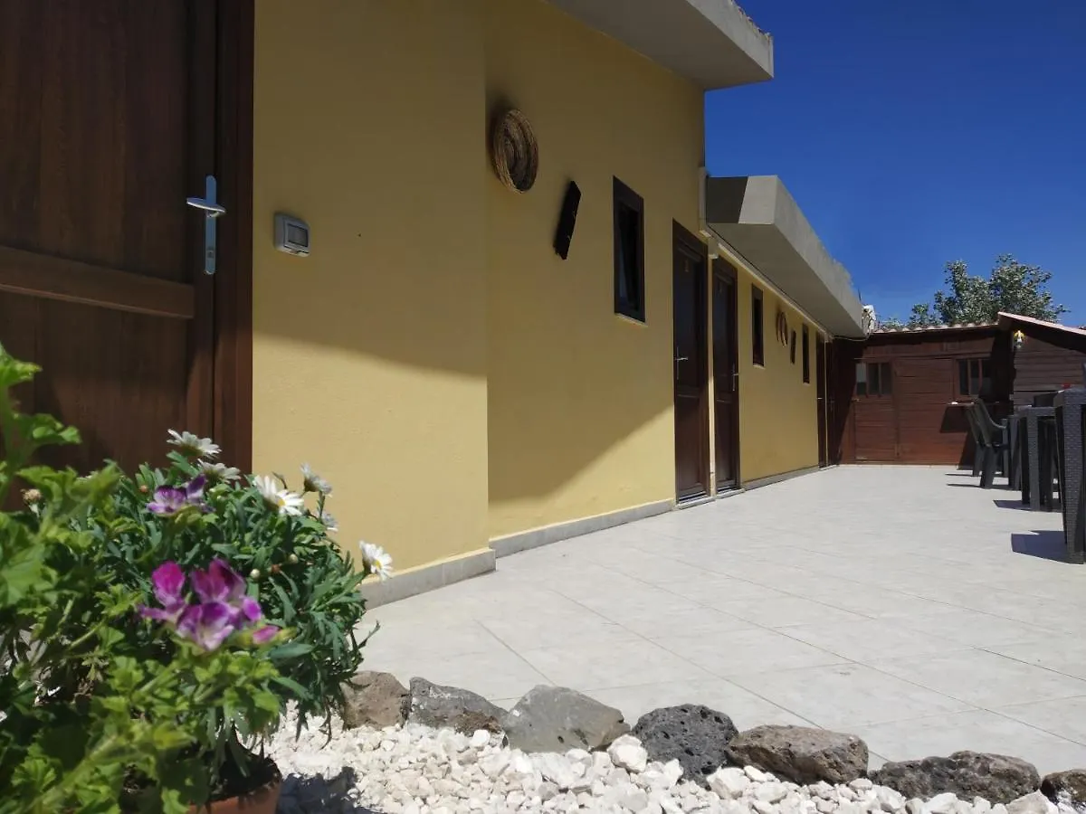 B&B Littu Cala Gonone Bed & Breakfast